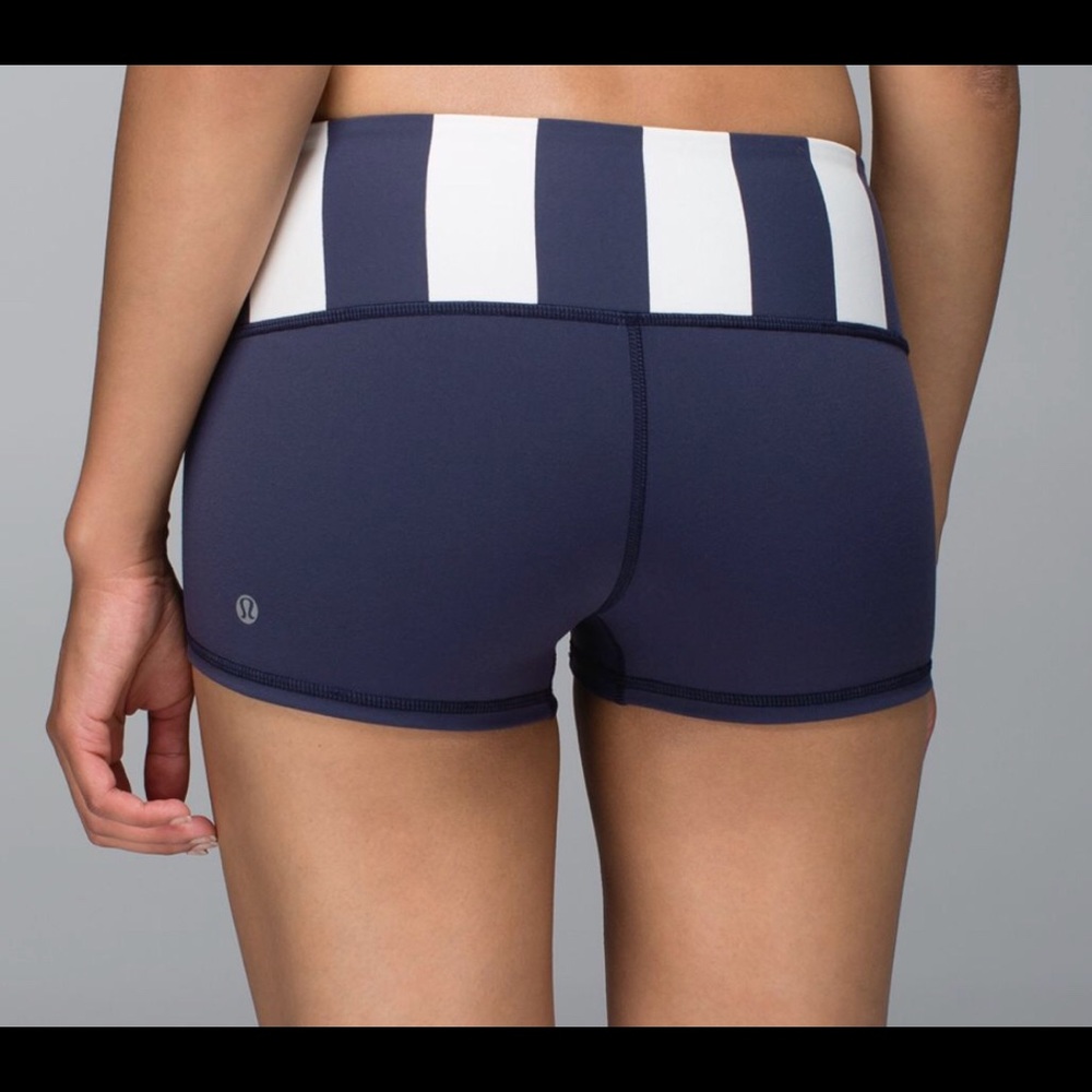 Lululemon Boogie shorts size 8